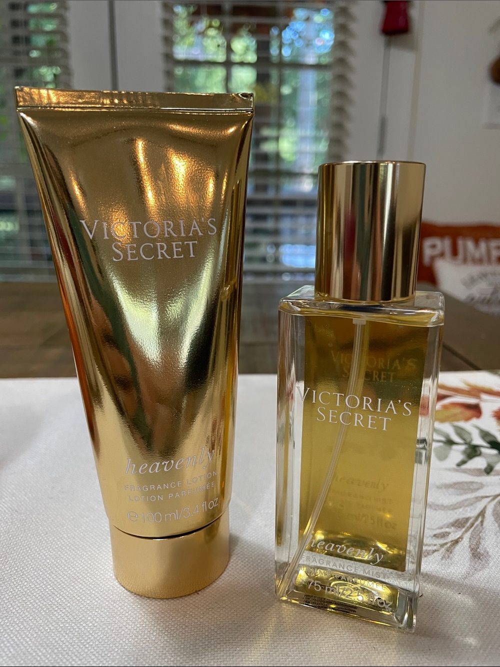 Victoria's Secret Heavenly Lotion & Fragrance Mist - Gold